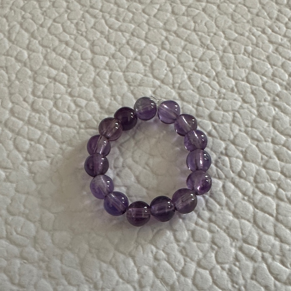 NWOT Amethyst gemstone Beaded stretchy Ring
